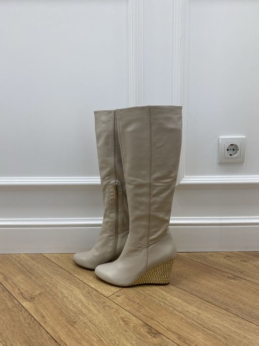 Продаю обувь