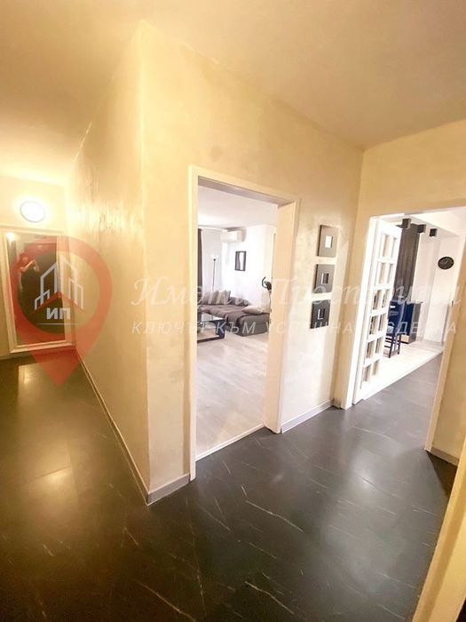 Продава се Тристаен апартамент в София, Бъкстон - 141 кв.м за 2341 €/кв.м - Снимка #6