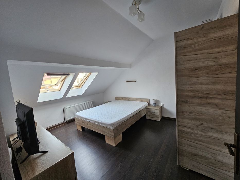 Închiriez apartament 2 camere