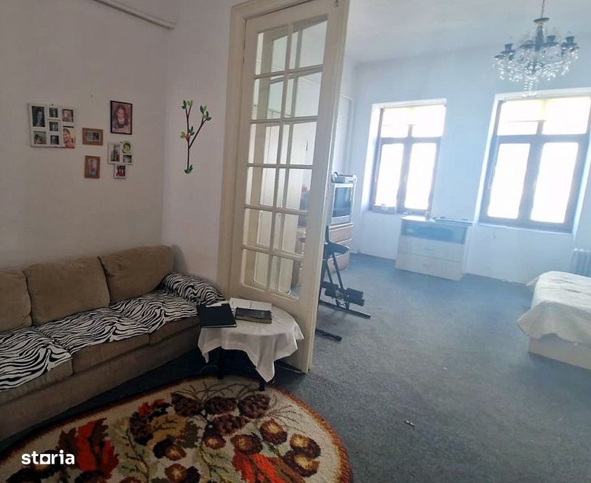 Apartament Ultracentral Tip Duplex | 4 camere | Etaj 1 + Mansarda — fotografia 3