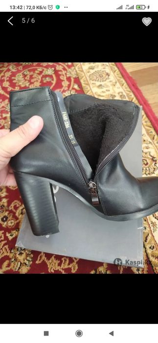 Обувь женская ,сапожки