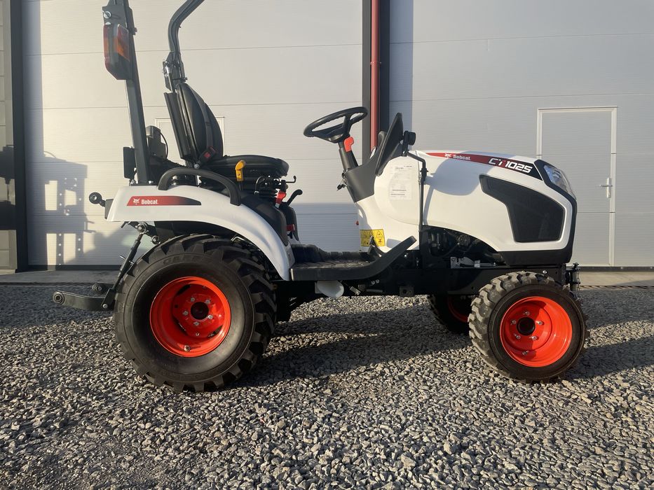 Tractor Bobcat  4x4 Nou