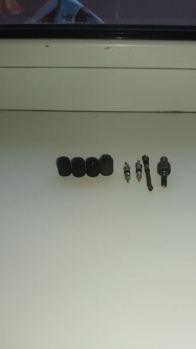 Колпачки и нипели