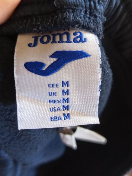 Футболен екип Joma