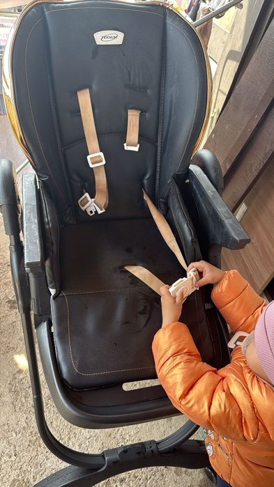 Детский столик 2 шт