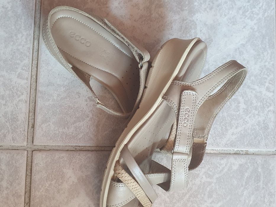Sandale femei  Ecco Nr 38