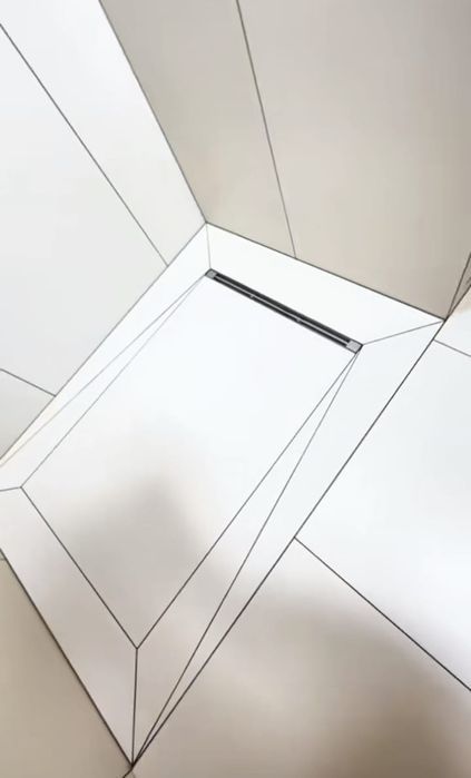 Мастер укладки плитки, кафель