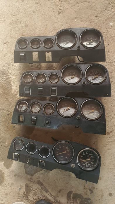 06 tablo sotiladi