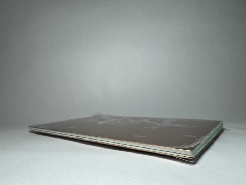 Laptop DELL XPS 13 9370 i7-8550U 8GB RAM 512GB SSD 4K Touch NOU