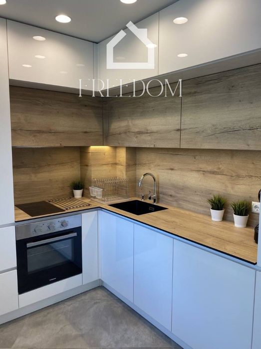 ПОД НАЕМ 2-стаен апартамент – Гръцка махала, Варна