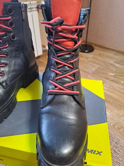 Ботинки клёвые зимние, натуралка