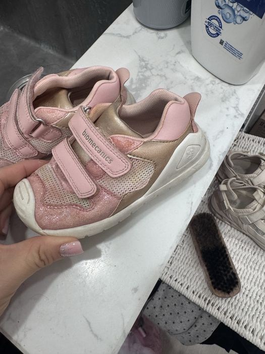 Биомеханика кроссовки, размер 24