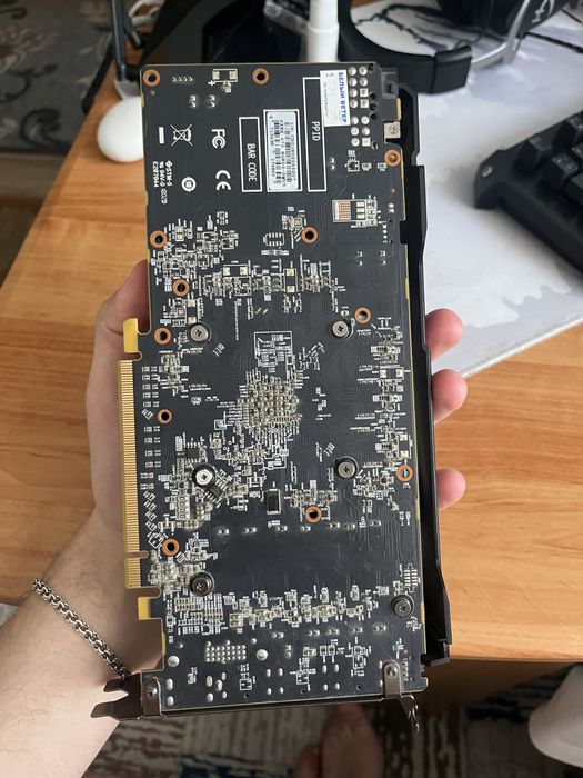 Видеокарта AMD RX570 8GB (обслужена)