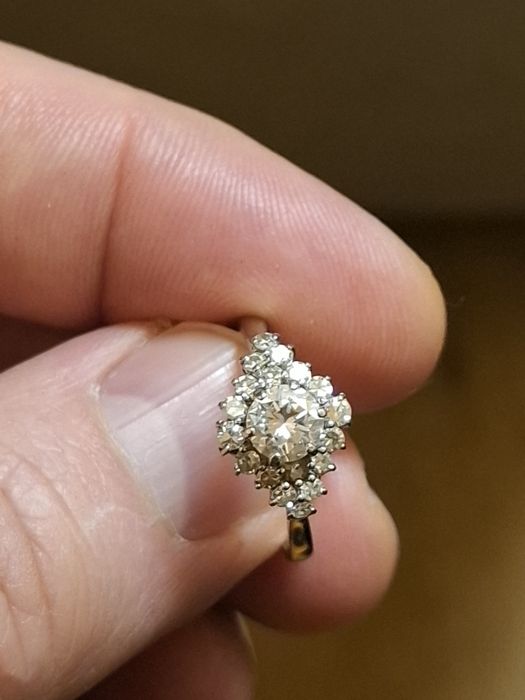 Inel aur alb 18 k dama 4 gr. 600 pe gram