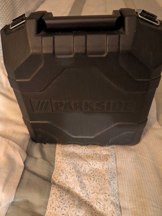 Акумулаторен винтоверт/бормашина Parkside с куфар