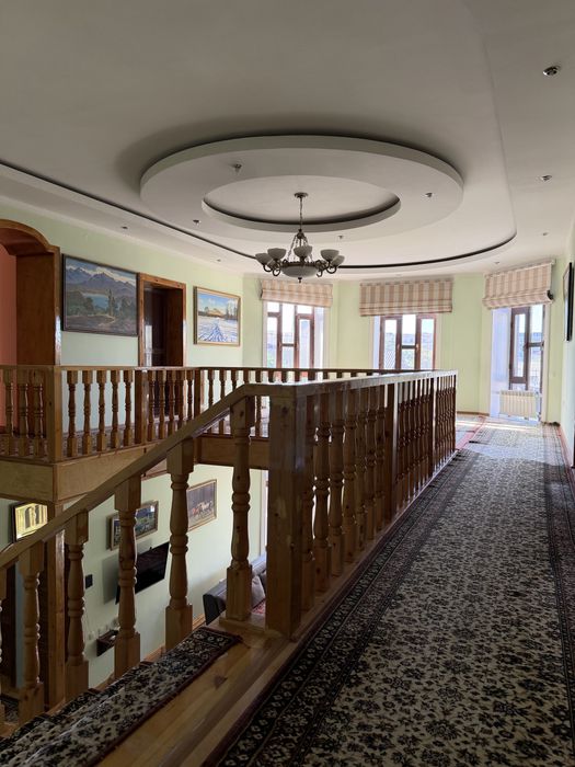 Nukus markazida Premium toifadagi 2 qavatli xovli sotiladi!