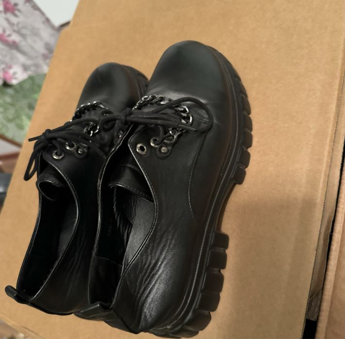 Сумка черная и обувь 40 размер
