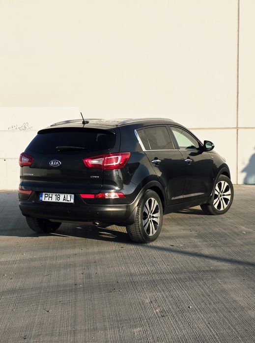 Vând Kia Sportage 2.0 CRDI 184CP AWD
