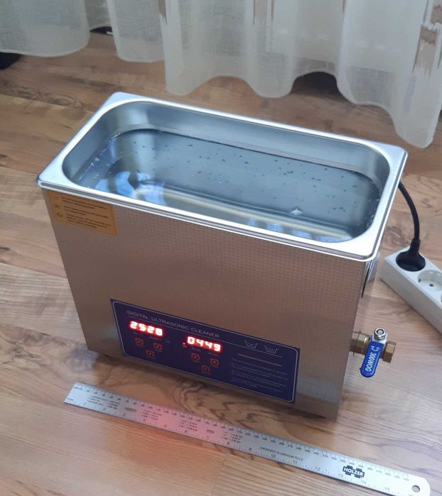Aparat curatare cu ultrasunete