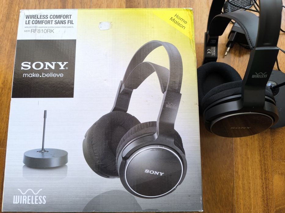 Casti wireless SONY MDR-RF810RK