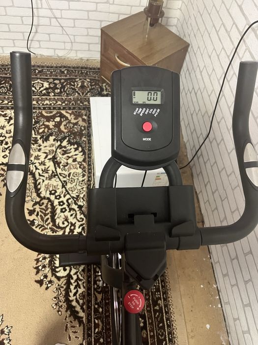 Продам тренажерный велосипед