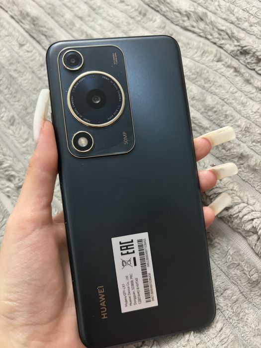 телефон huawei nova y72s