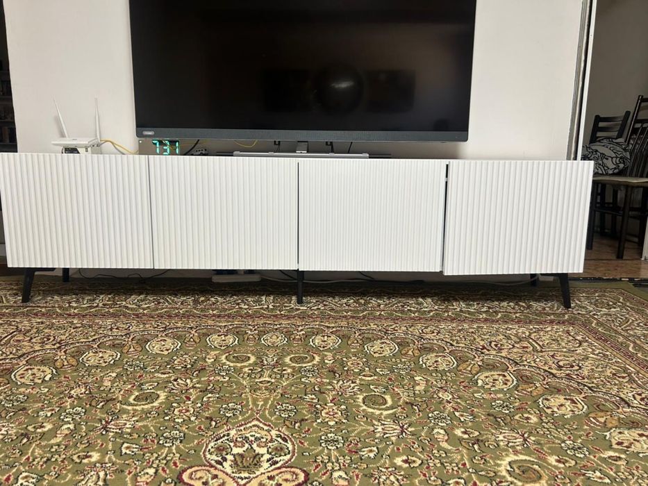 Тумба под телевизор