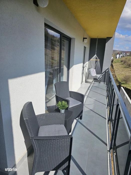 Apartament 2 camere, terasa, parcare subterana, Floresti