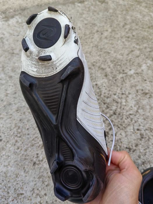 Футболни бутонки Nike