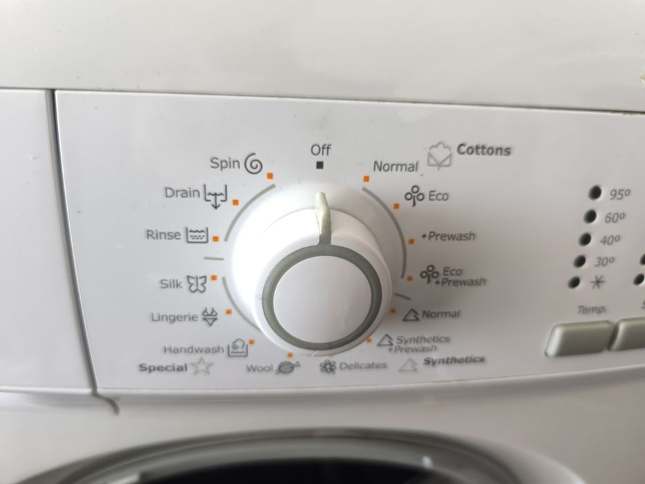 Пералня Електролукс