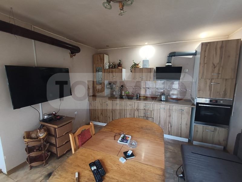 Продава се Къща в с. Ветрино, Област Варна - 70 кв.м за 972 €/кв.м - Снимка #4