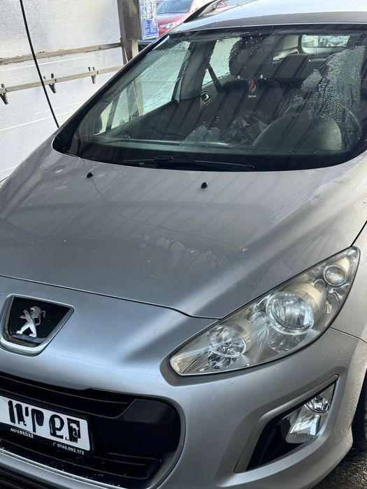PEUGEOT 308 2011 — imagine 1
