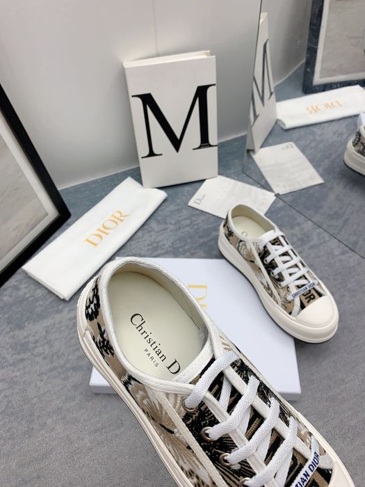 Adidasi tenisi Christian Dior, tip Premium