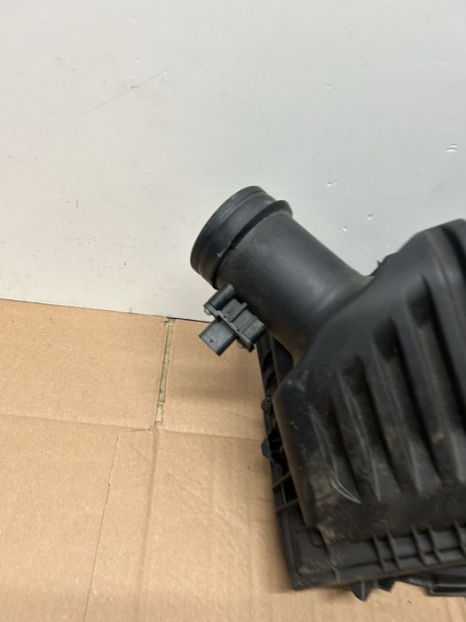 Carcasa filtru aer bmw X1 F48 X2 F39 F40 F44