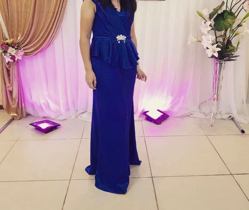 Вечернее платье размер 42-46