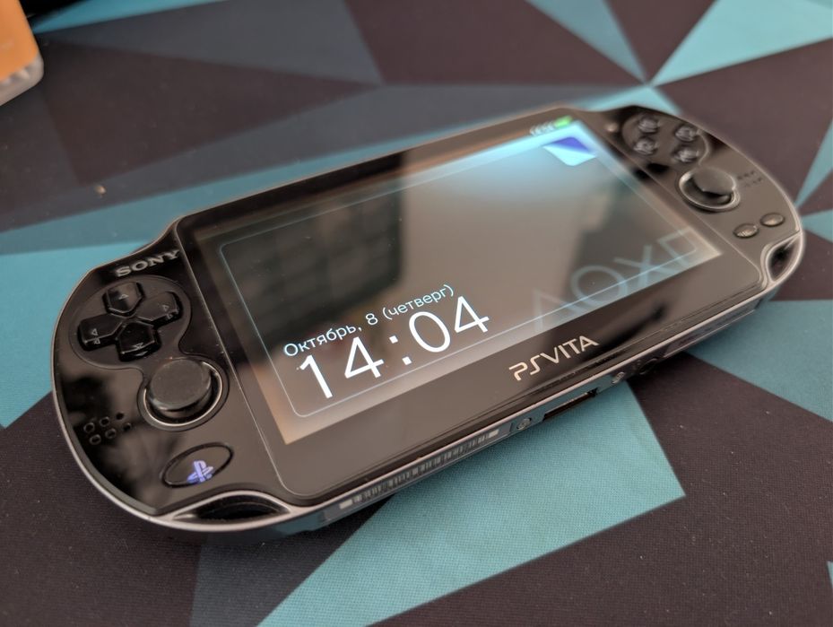 Ps vita в отличном состоянии