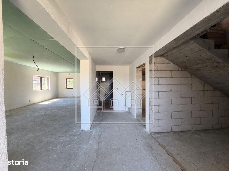 Casa individuala in Cristian – 4 camere, 113 mp, teren 300 mp – zona l