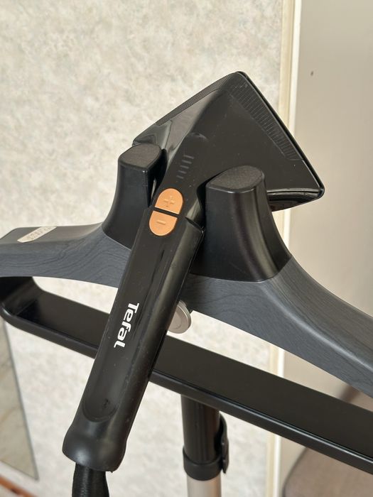 Отпариватель TEFAL