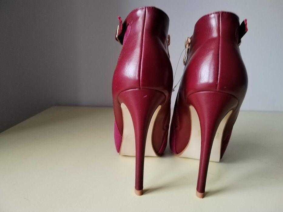 Нови Боти велур и кожа виненочервени 37 номер