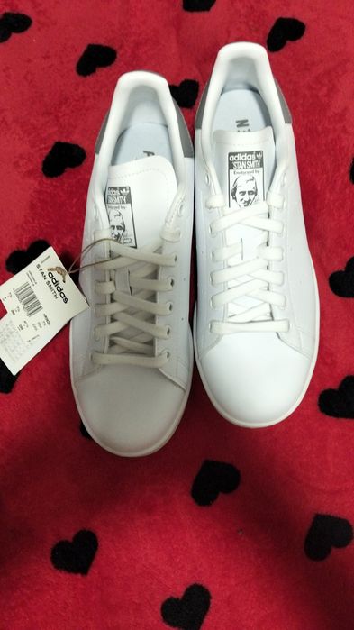 Vând adidas bărbați originali stan Smith
