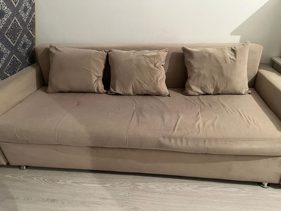 Диван, диван сломанный