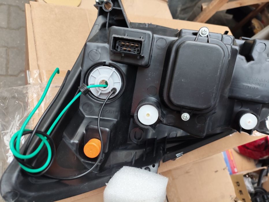 Королла фара хэтчбек