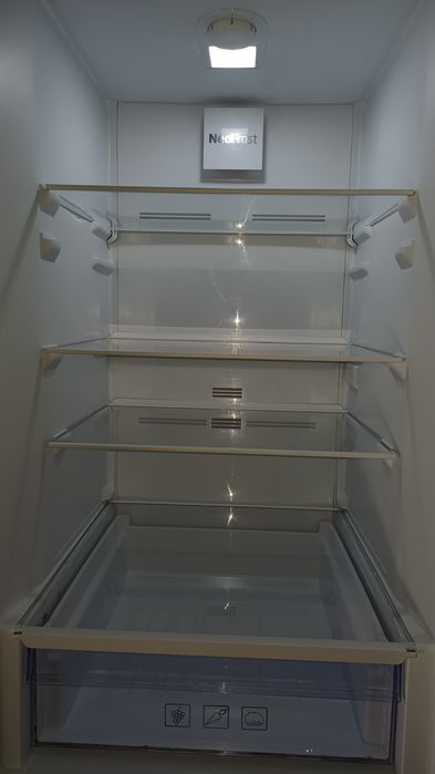 Беко - хладилни с фризер