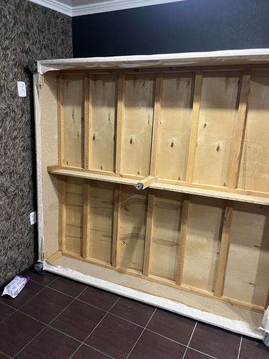 Продам кровати 3 штуки