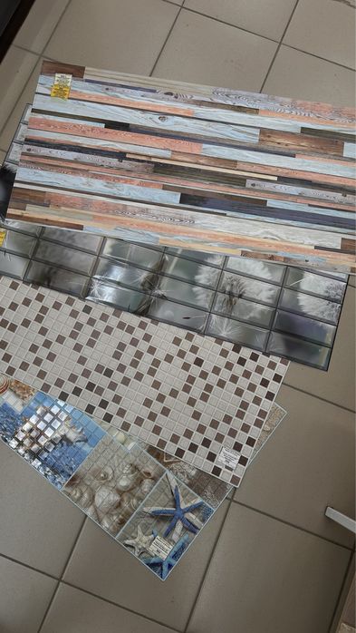 Панели обычные и самоклеющиеся