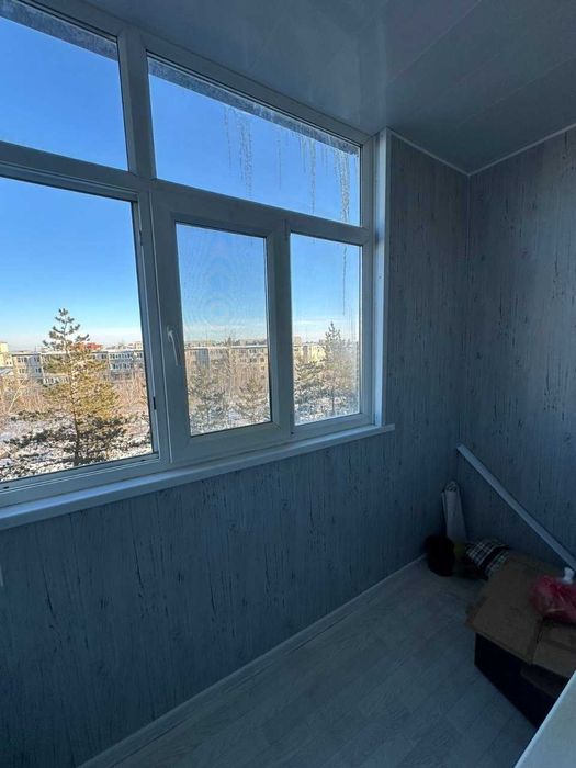 2 комн в 8 мкрне