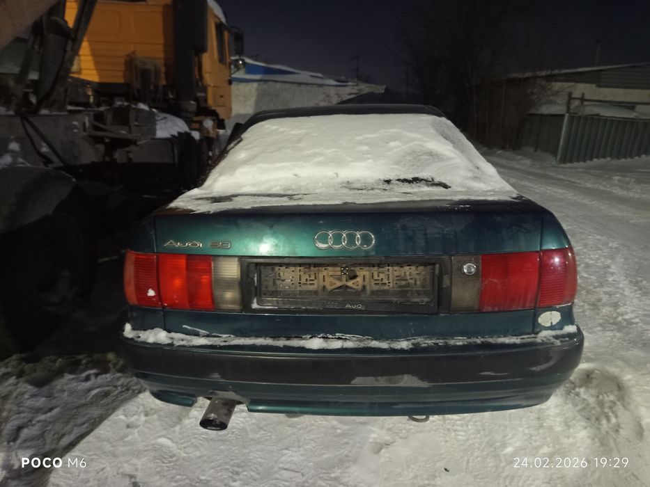 Продам Ауди Б4 на разбор