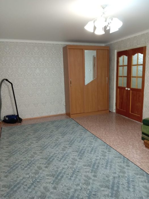 Сдам  1комн квартиру  в 6мкр