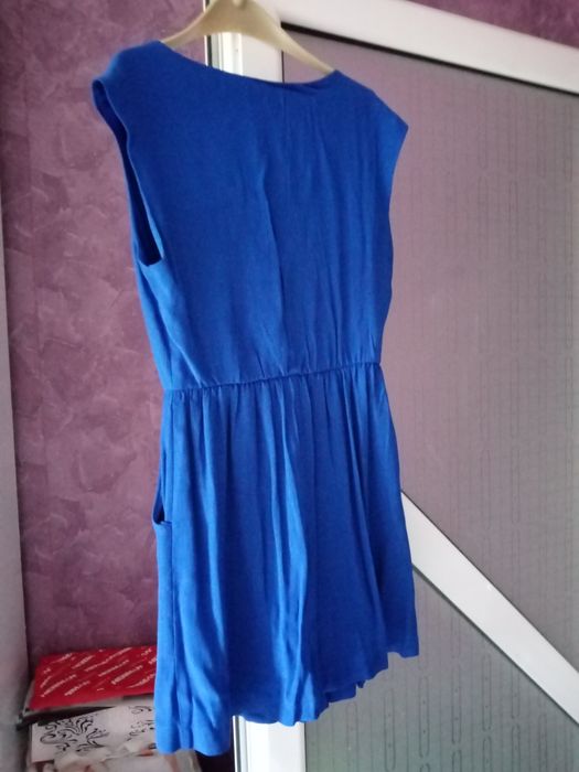 Продавам рокли за слаби дами