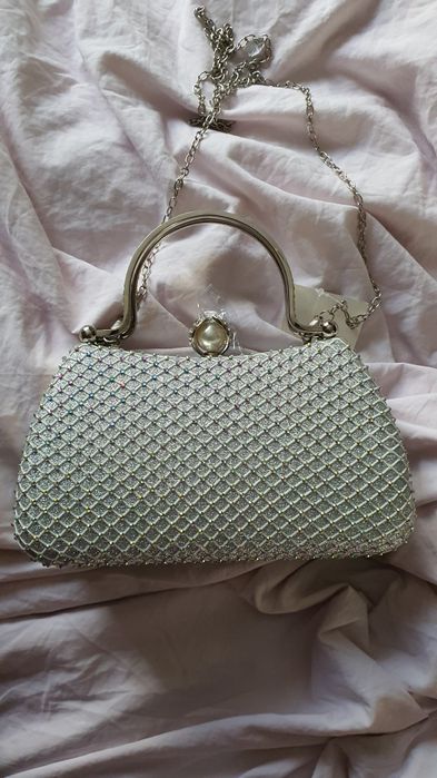 Clutch / poseta eleganta argintie